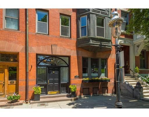 Property Photo:  23 Monument Sq 2  MA 02129 
