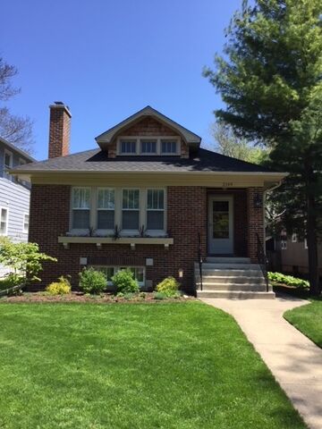 Property Photo: 2149 Bennett Avenue IL 60201