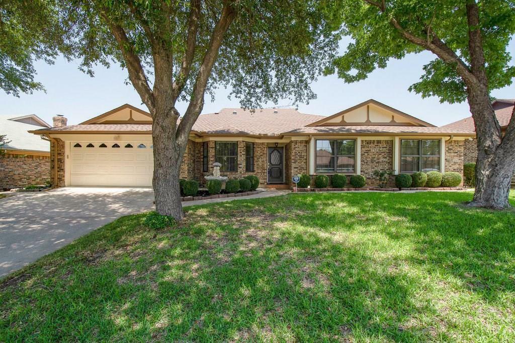 Property Photo:  7121 Greenhill Trail  TX 76182 