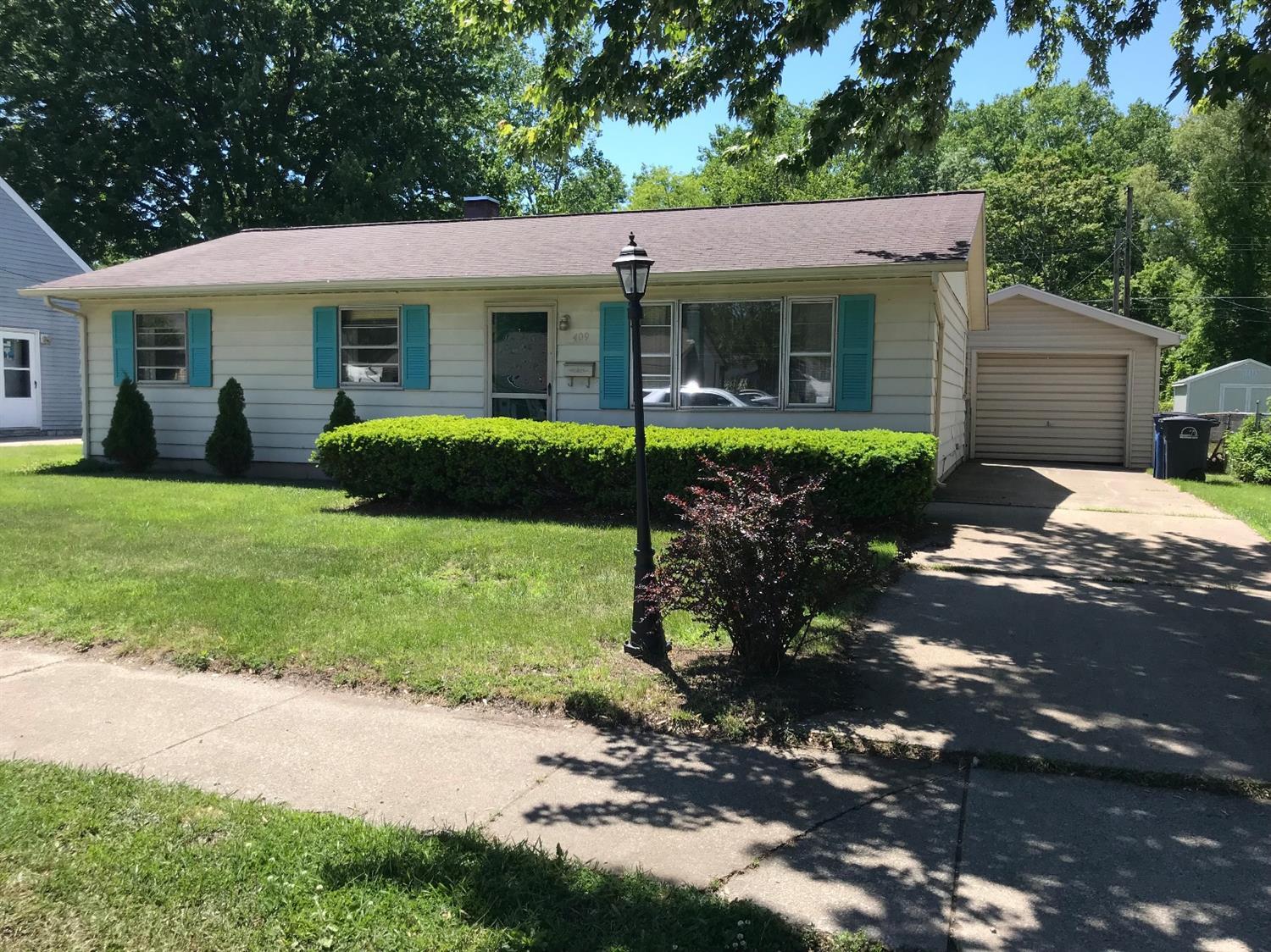 Property Photo: 409 Ramion Avenue IN 46360