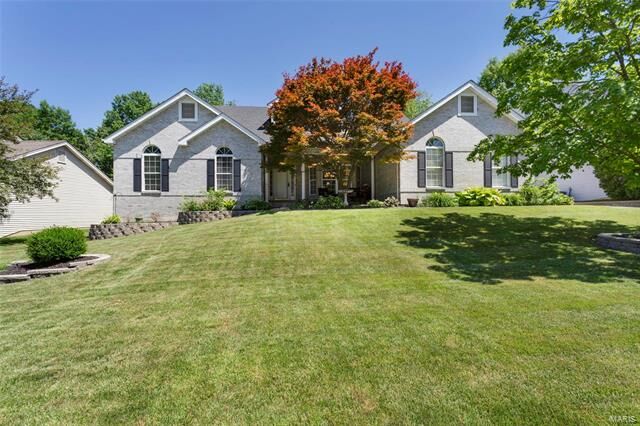 Property Photo:  6 Stone Falcon   63367 