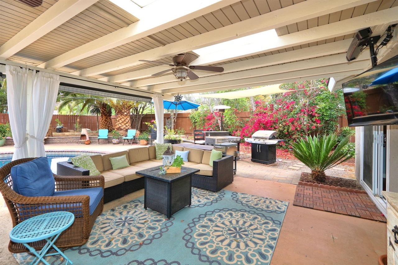 Property Photo:  1901 Treseder Circle  CA 92019 