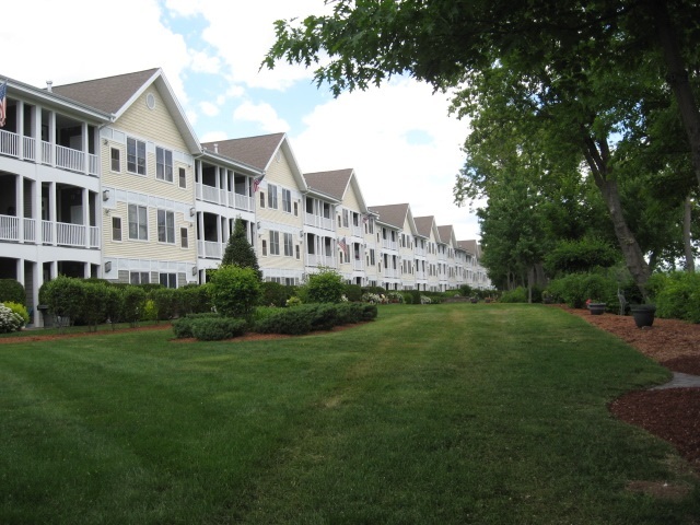 Property Photo: 55 River Front Drive 202 NH 03102