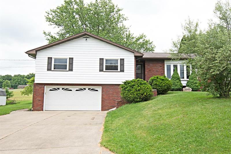 Property Photo:  304 Northwestern Drive  PA 16117 