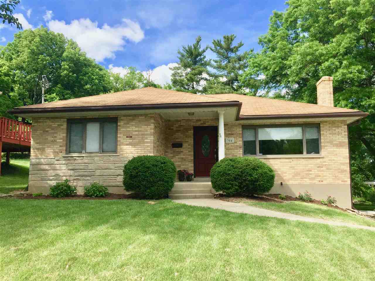 Property Photo:  304 Birchwood Drive  KY 41011 