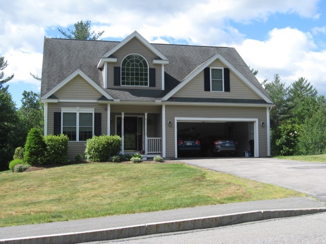 Property Photo: 8 Dewberry Lane NH 03106