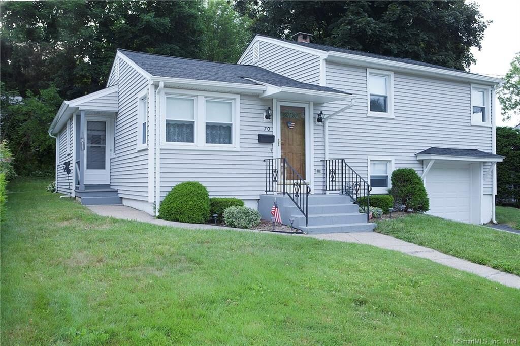 Property Photo: 70 Shadee Lane CT 06706