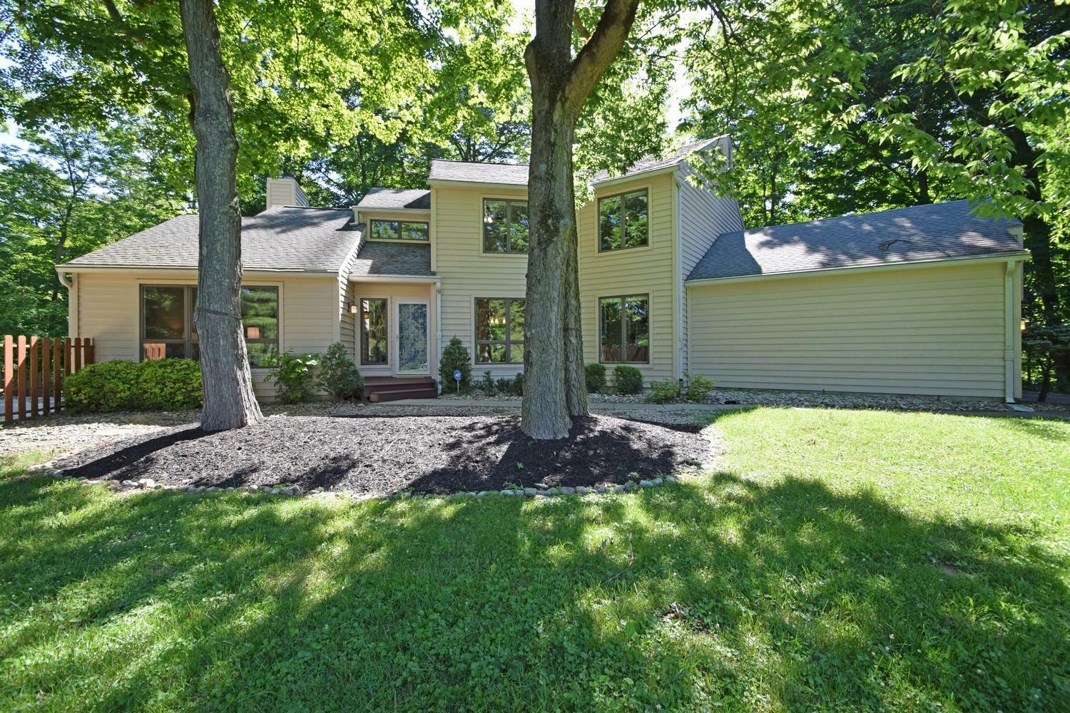 Property Photo:  1432 Apple Hill Road  OH 45230 