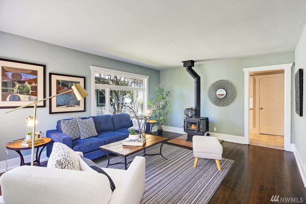Property Photo:  7130 34th Ave SW  WA 98126 