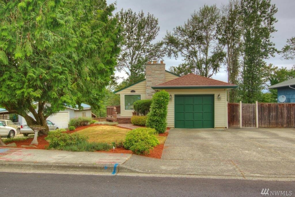 14475 56th Ave S  Tukwila WA 98168 photo