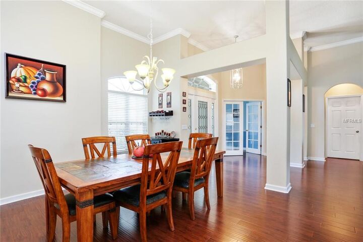Property Photo: 1619 Hookbill Court FL 32837