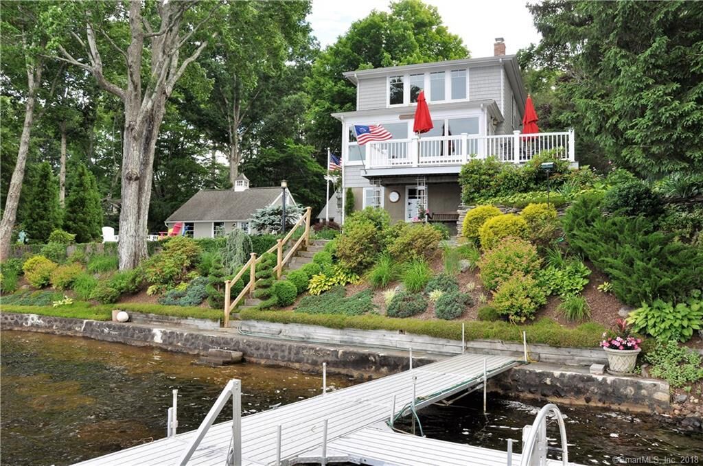 Property Photo:  105 Shore Drive  CT 06371 