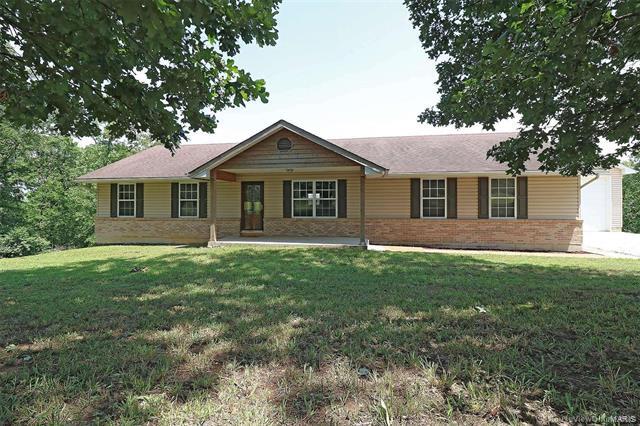 Property Photo: 11270 Jo Ann 63028