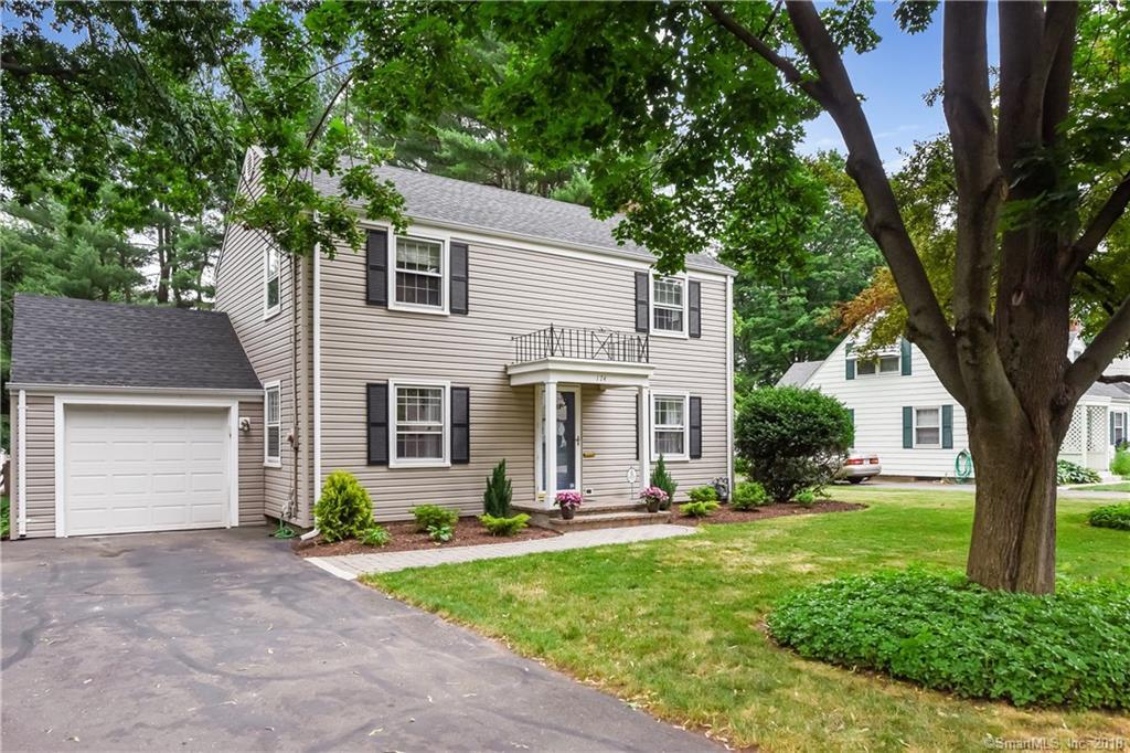 Property Photo: 174 Woodrow Street CT 06107
