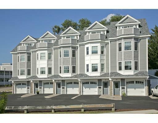 Property Photo: 18 Rockland Circle 18 MA 02045