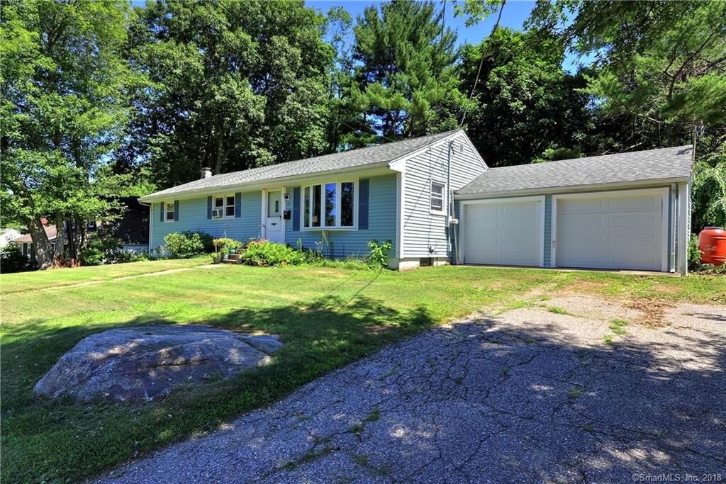 Property Photo:  15 Westfield Road  CT 06461 