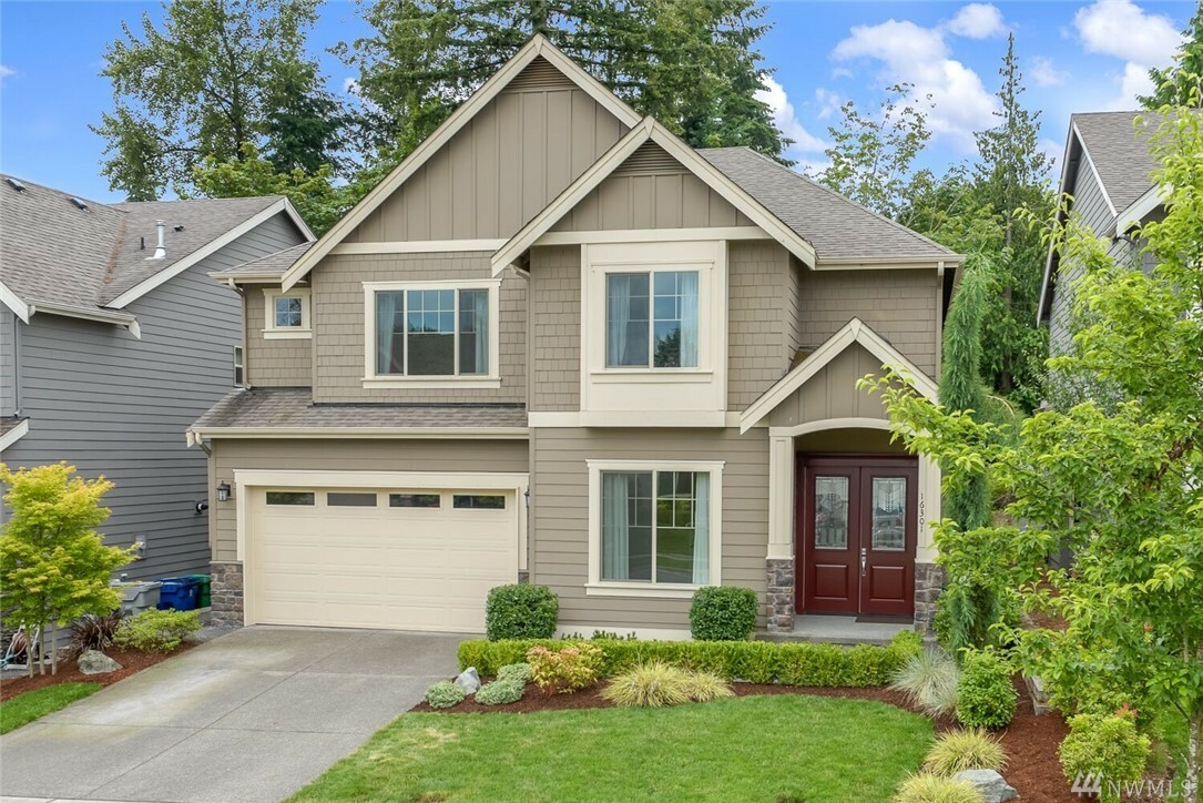 Property Photo: 16301 SE 135th Place WA 98059