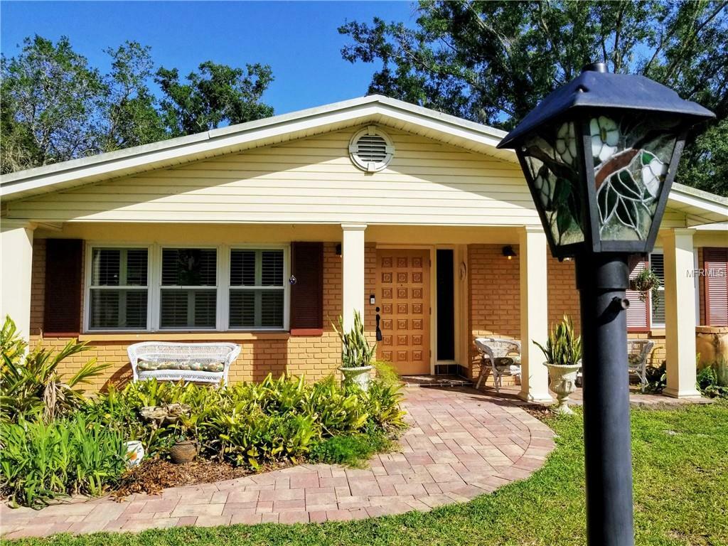 Property Photo: 601 Ronele Drive FL 33511