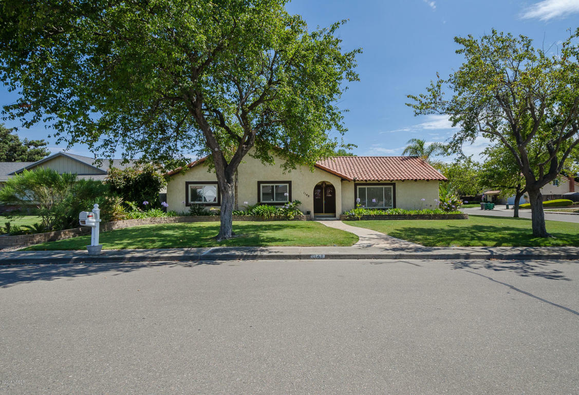 Property Photo:  1148 Hampshire Place  CA 93455 