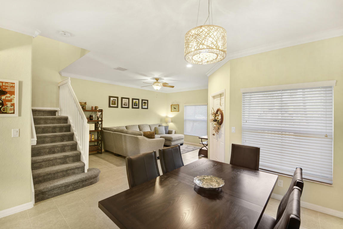 Property Photo: 304 Lake Monterey Circle FL 33426