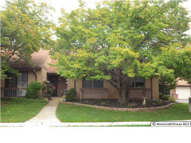 Property Photo:  22 Dickinson Court  NJ 07748 