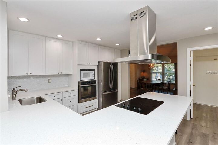 Property Photo:  14002 Ellesmere Drive  FL 33624 