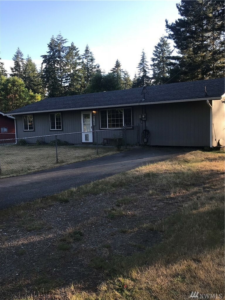 11590 Fry Ave SW  Port Orchard WA 98367 photo