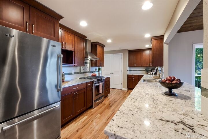 Property Photo: 16387 129th Ave SE WA 98058