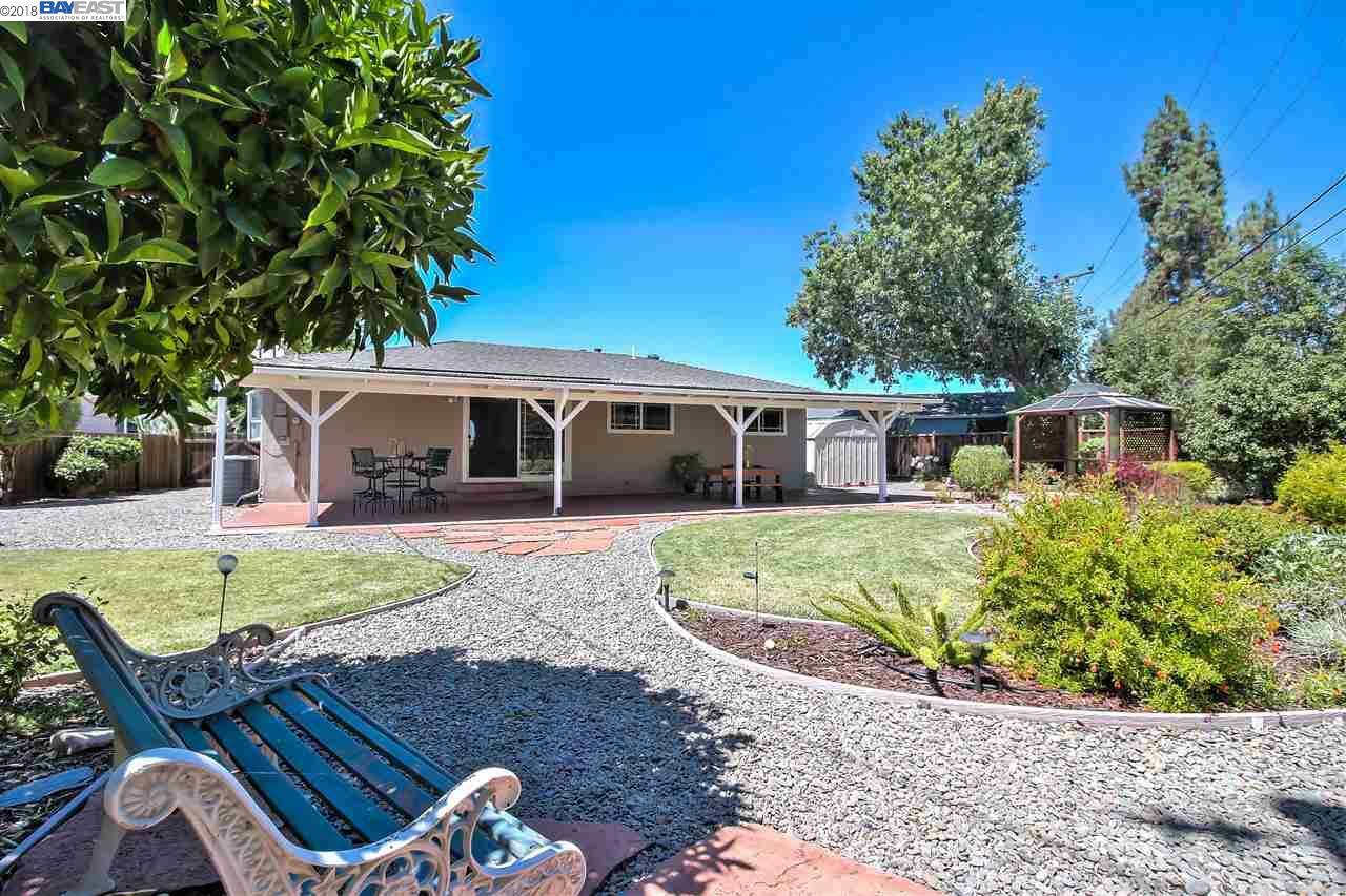 Property Photo:  4504 Piper St  CA 94538 