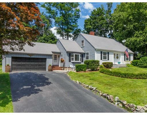 Property Photo:  28 Greenleaf Drive  MA 01923 