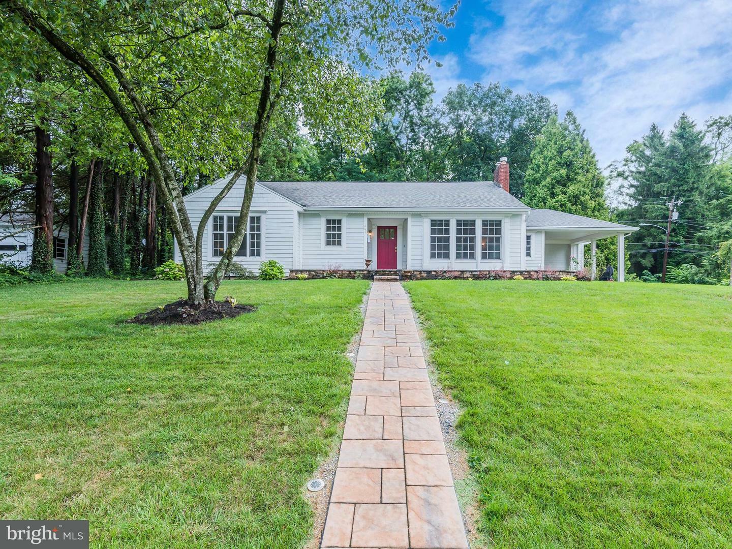 Property Photo:  601 Devon Road  PA 17011 