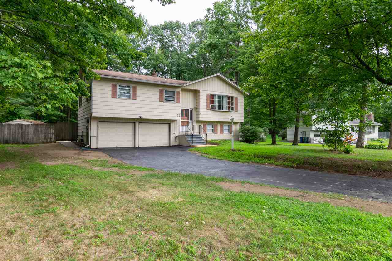 Property Photo: 37 Greenbriar Drive VT 05452