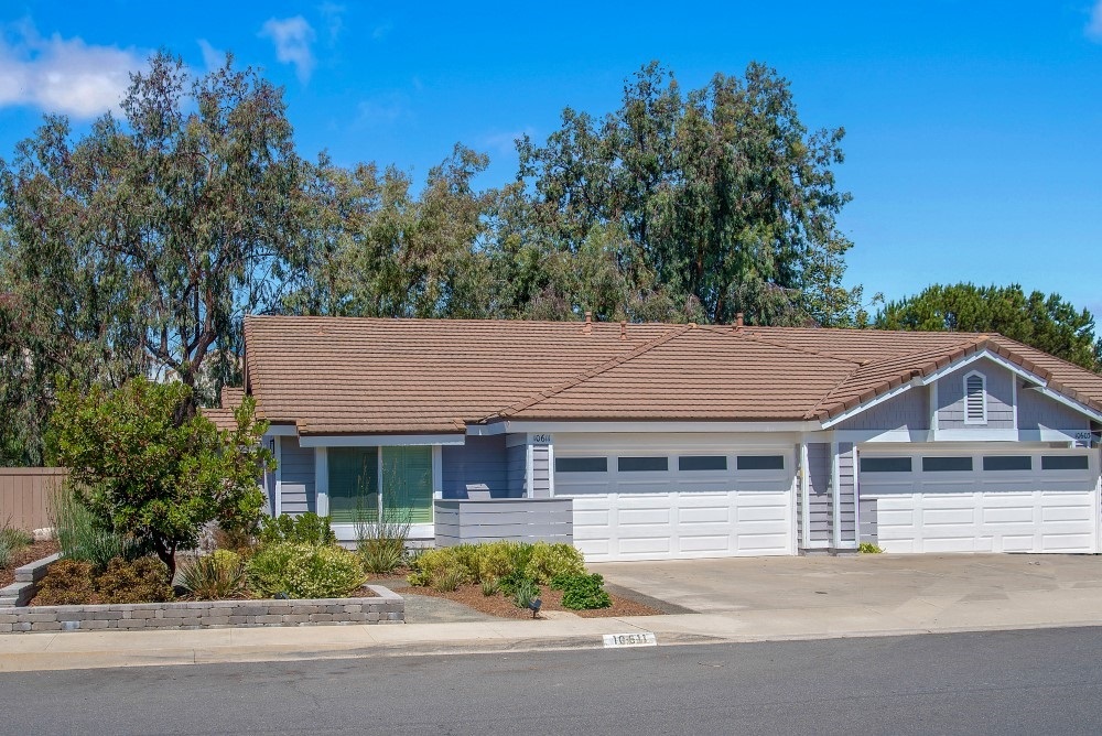 Property Photo: 10611 Matinal Cir CA 92127