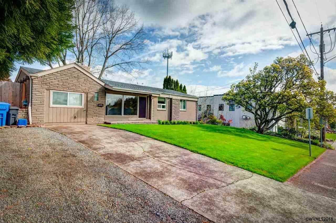 Property Photo:  175 Alice Av  OR 97302 