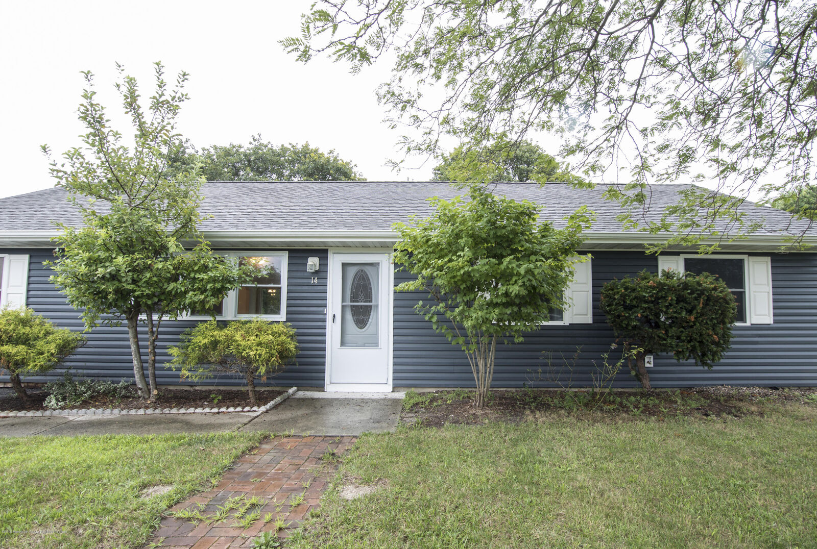 Property Photo:  14 James Hollow Drive  NJ 08005 