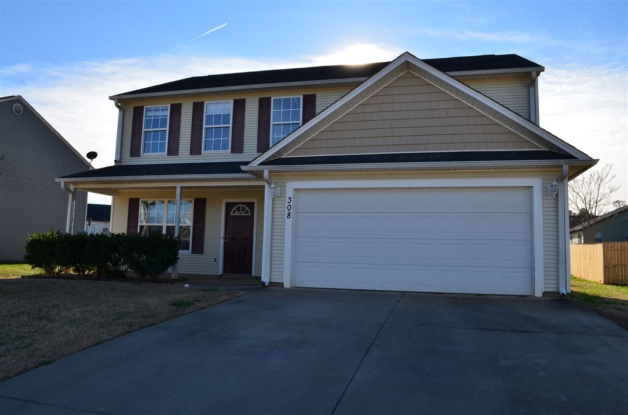 Property Photo:  308 Lockport Way  SC 29301