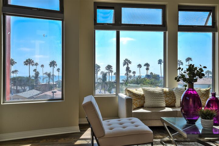 Property Photo: 435 S Cleveland St 104 CA 92054