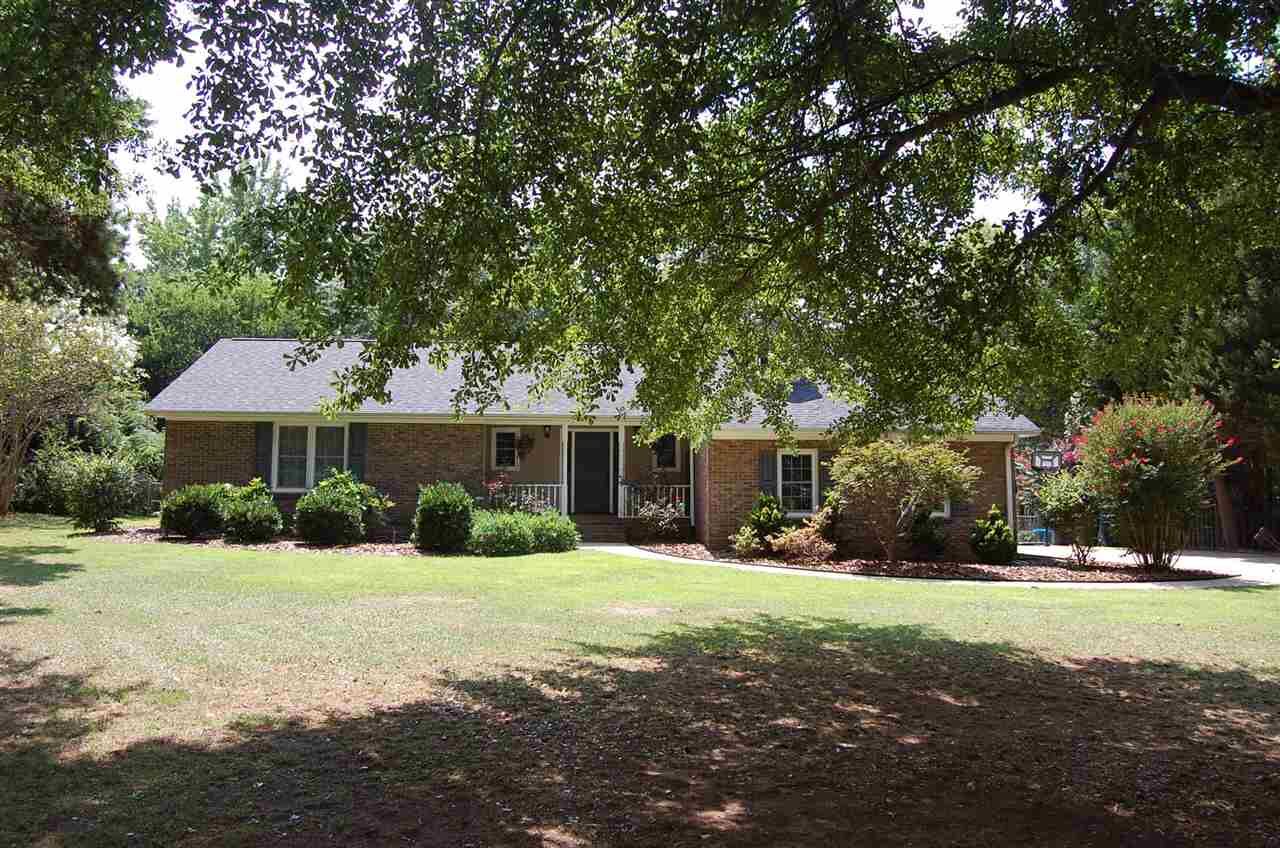 Property Photo:  106 Wellington Drive  SC 29369 