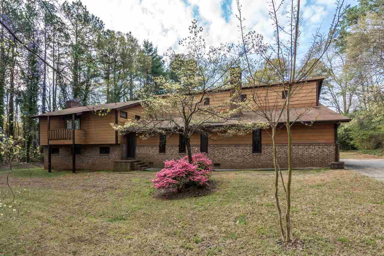 Property Photo:  110 Sherbrooke Drive  SC 29305 
