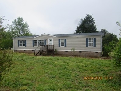 Property Photo:  200 Apple Orchard Rd  SC 29349 