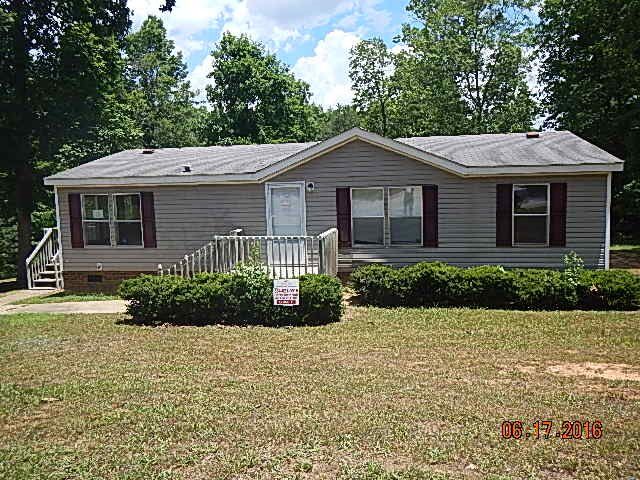 Property Photo: 709 Ashford Oak Way SC 29680