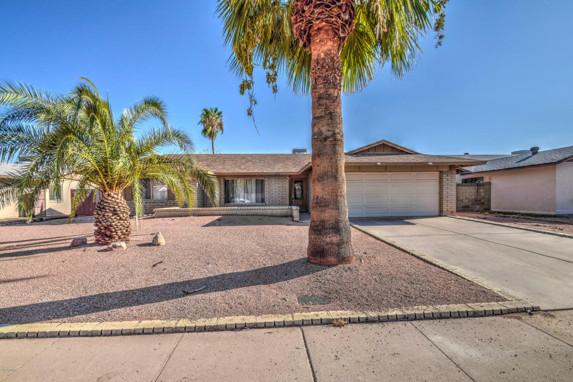 Property Photo:  1051 E Frost Drive  AZ 85282 