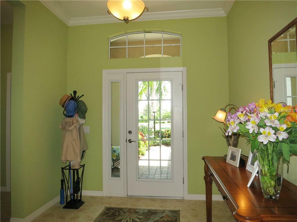 Property Photo:  7208 Annanhill Lane  FL 34202 