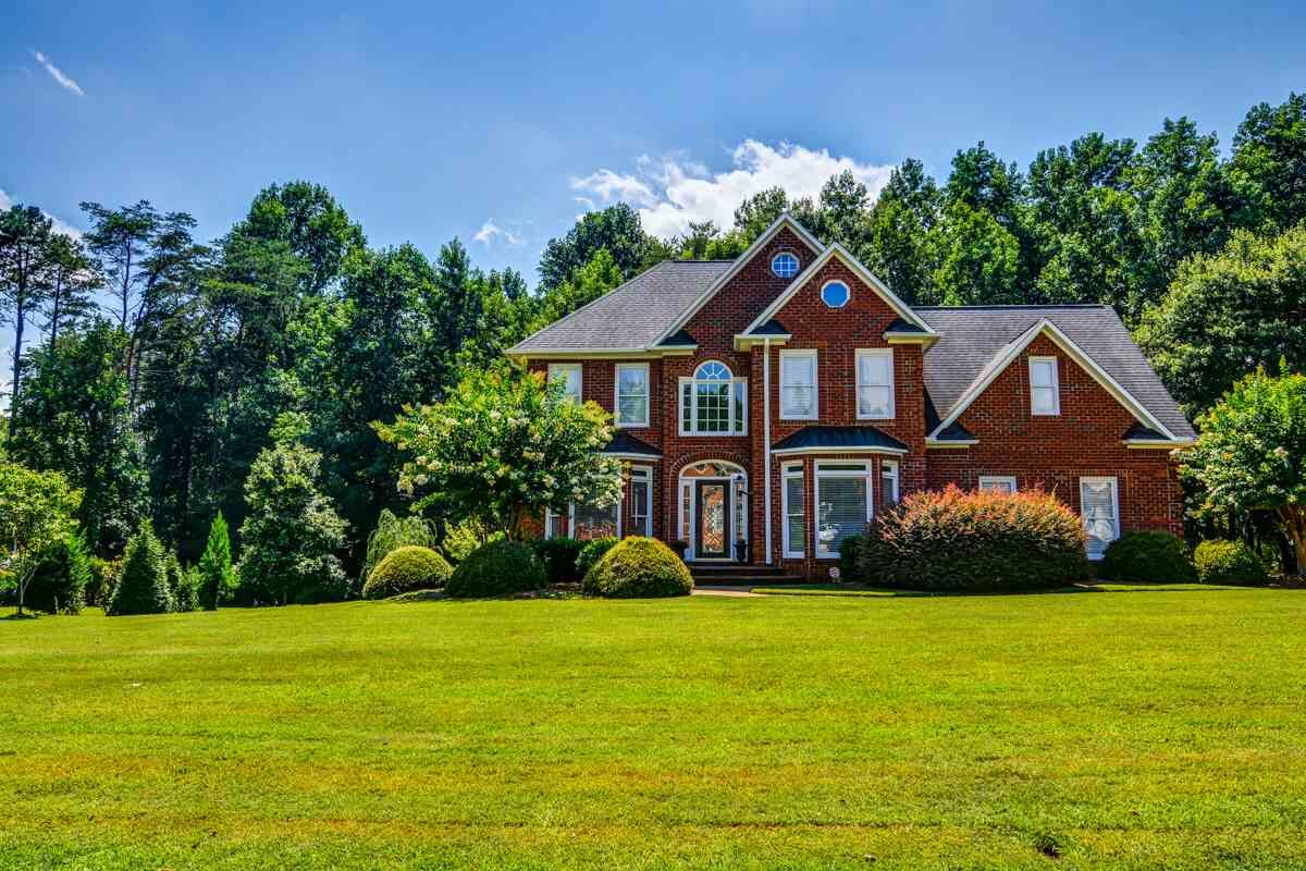 Property Photo: 609 Innisbrook Lane SC 29306