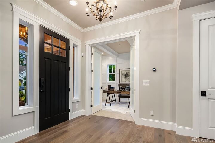 Property Photo:  8910 SE 45th Street  WA 98040 