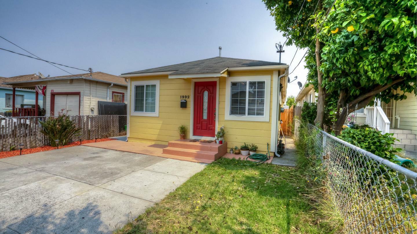 Property Photo:  1992 20th Street  CA 94806 