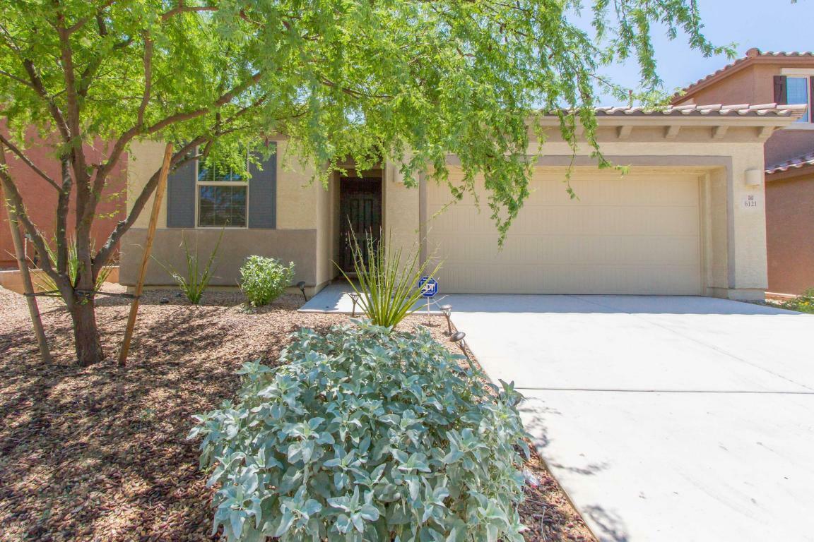 Property Photo:  6121 W Bandelier Court  AZ 85742 