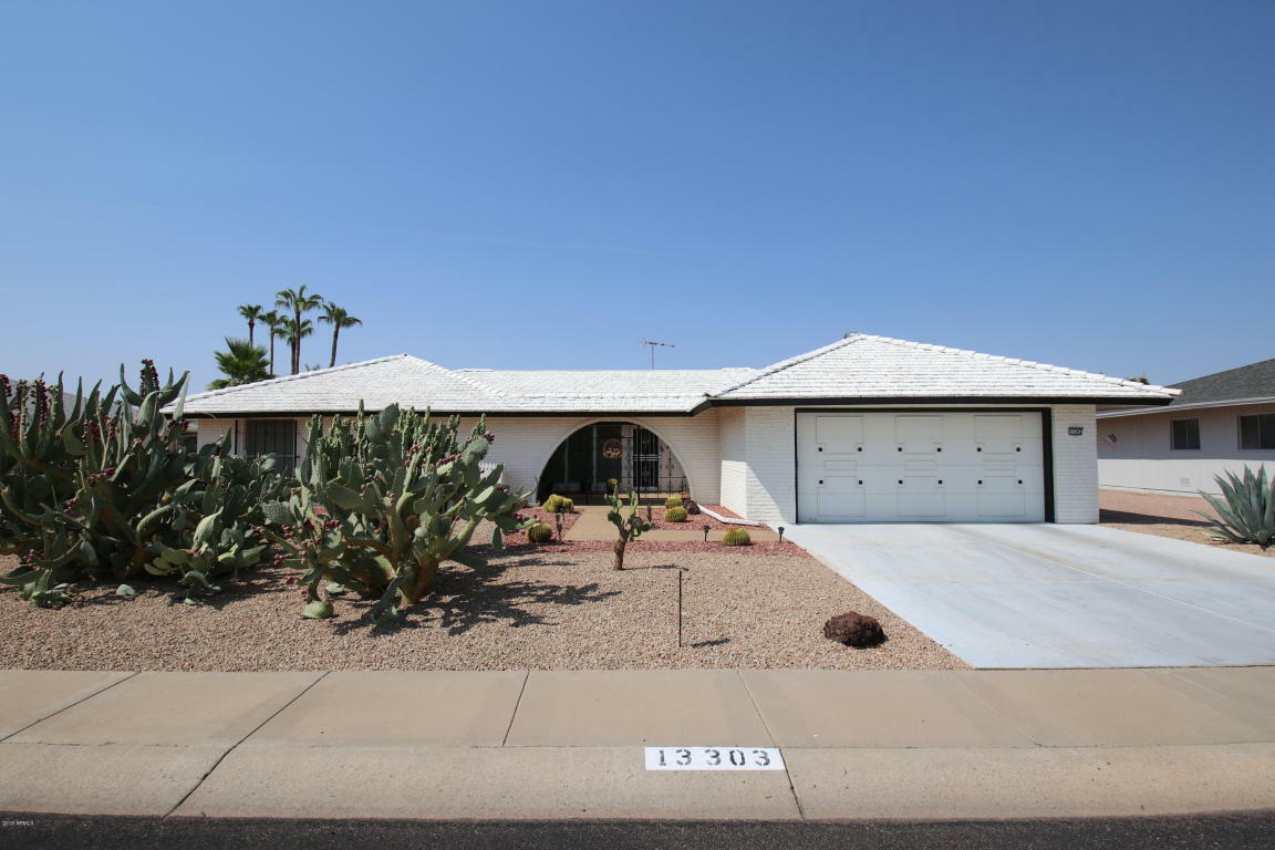 Property Photo:  13303 W Hardwood Drive  AZ 85375 