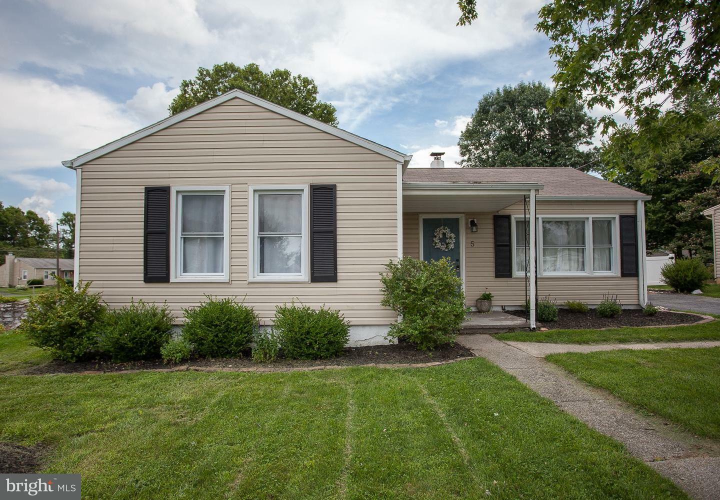 Property Photo:  5 Poplar Drive  PA 17050 