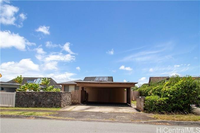 95-549 Naholoholo Street  Mililani HI 96789 photo